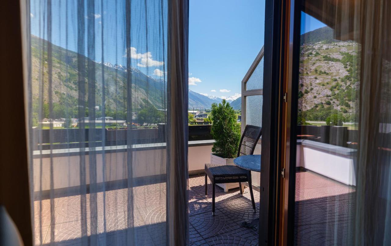 Relais Bayard Hotel Leuk Eksteriør billede