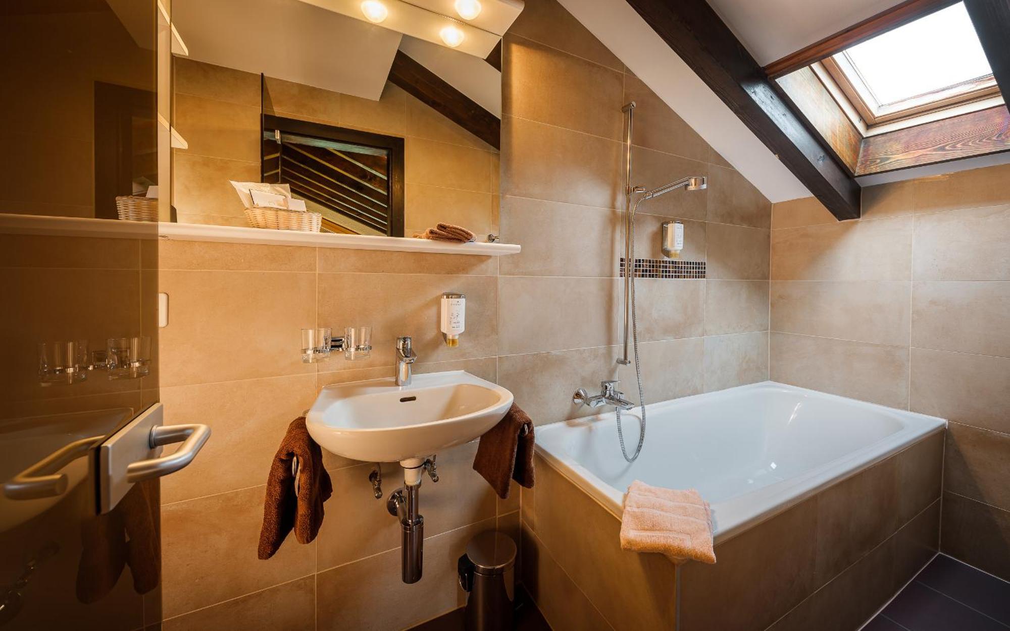 Relais Bayard Hotel Leuk Eksteriør billede